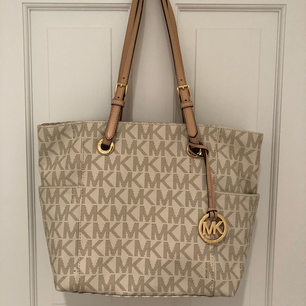 Michael Kors Jet Set Travel Small Logo Tote